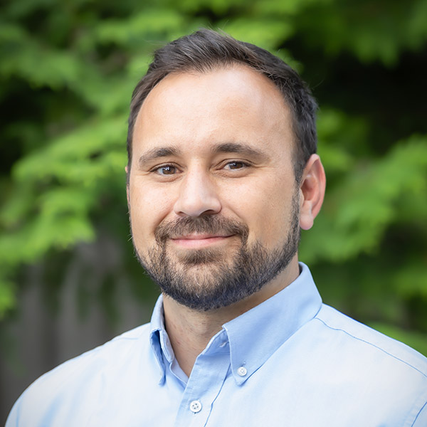 Justin Traw Head Shot